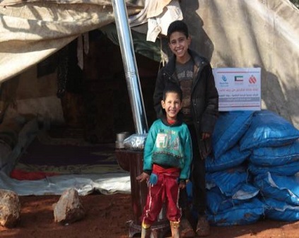 الرحمة العالمية تواصل إغاثة النازحين من ريف إدلب
